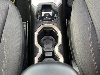 JEEP RENEGADE 2.0 MultiJetII 75th Anniversary SUV 5dr Diesel Auto 4WD Euro 6 (