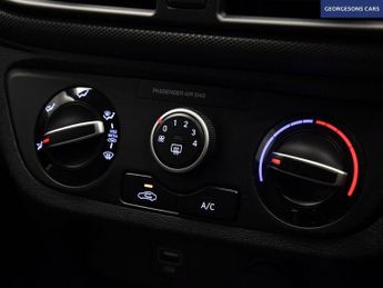 HYUNDAI I10 1.0 SE Connect Hatchback 5dr Petrol Auto Euro 6 (s/s) (67 ps)