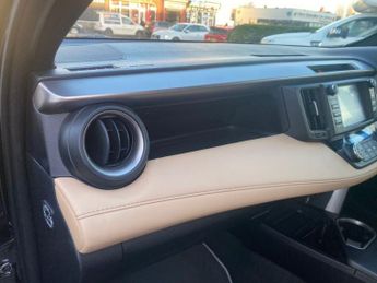 TOYOTA RAV4 2.5 VVT-h Excel SUV 5dr Petrol Hybrid CVT 4WD Euro 6 (s/s) (Safe