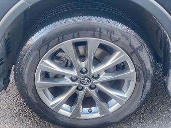 TOYOTA RAV4 2.5 VVT-h Excel SUV 5dr Petrol Hybrid CVT 4WD Euro 6 (s/s) (Safe
