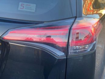 TOYOTA RAV4 2.5 VVT-h Excel SUV 5dr Petrol Hybrid CVT 4WD Euro 6 (s/s) (Safe