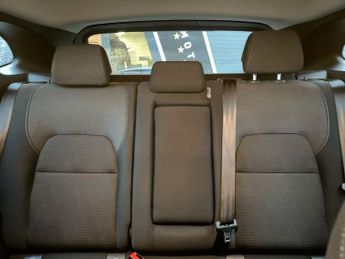 NISSAN QASHQAI 1.3 DIG-T MHEV N-Connecta SUV 5dr Petrol Hybrid XTRON Euro 6 (s/