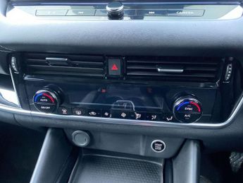 NISSAN QASHQAI 1.3 DIG-T MHEV N-Connecta SUV 5dr Petrol Hybrid XTRON Euro 6 (s/