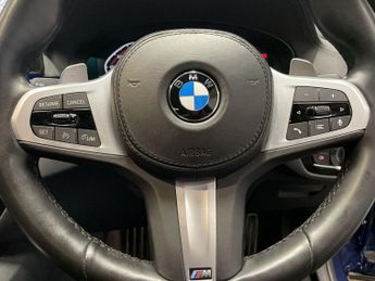 BMW 5 SERIES 2.0 520d MHT M Sport Saloon 4dr Diesel Hybrid Steptronic Euro 6 