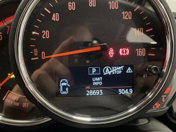 MINI HATCH 1.5 Cooper Classic Hatchback 5dr Petrol Steptronic Euro 6 (s/s) 