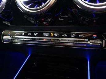 MERCEDES-BENZ GLA 2.0 GLA220d AMG Line (Premium Plus) SUV 5dr Diesel 8G-DCT 4MATIC