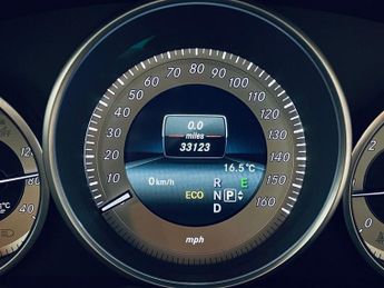 MERCEDES-BENZ E-CLASS 2.1 E220d AMG Line Edition (Premium) Cabriolet 2dr Diesel G-Tron