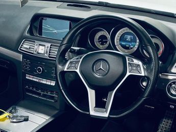 MERCEDES-BENZ E-CLASS 2.1 E220d AMG Line Edition (Premium) Cabriolet 2dr Diesel G-Tron