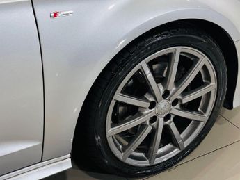 AUDI A3 2.0 TDI S line Hatchback 3dr Diesel Manual Euro 6 (s/s) (184 ps)