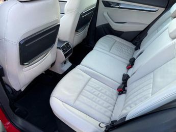 SKODA KAROQ 1.5 TSI Edition SUV 5dr Petrol DSG Euro 6 (s/s) (150 ps)