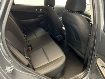 HYUNDAI KONA 1.6 h-GDi Premium SUV 5dr Petrol Hybrid DCT Euro 6 (s/s) (141 ps