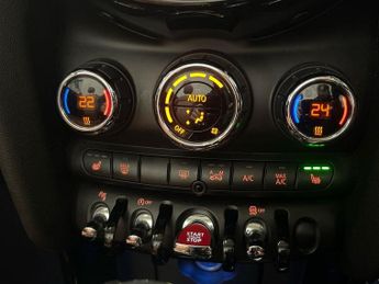 MINI CONVERTIBLE 1.5 Cooper Convertible 2dr Petrol Auto Euro 6 (s/s) (136 ps)