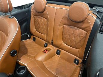 MINI CONVERTIBLE 1.5 Cooper Convertible 2dr Petrol Auto Euro 6 (s/s) (136 ps)