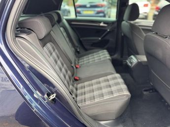 VOLKSWAGEN GOLF 2.0 TDI BlueMotion Tech GTD Hatchback 5dr Diesel DSG Euro 6 (s/s
