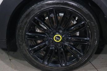 MINI Electric Hatch Cooper SE 32.6kWh Level 2 Hatchback 3dr Electric Auto (184 ps)