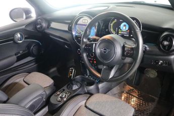 MINI Electric Hatch Cooper SE 32.6kWh Level 2 Hatchback 3dr Electric Auto (184 ps)