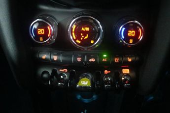 MINI Electric Hatch Cooper SE 32.6kWh Level 2 Hatchback 3dr Electric Auto (184 ps)