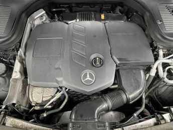 MERCEDES-BENZ GLC 2.0 GLC220d AMG Line Coupe 5dr Diesel G-Tronic+ 4MATIC Euro 6 (s