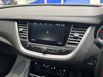 VAUXHALL GRANDLAND X 1.6 13.2kWh Ultimate Nav SUV 5dr Petrol Plug-in Hybrid Auto 4WD 