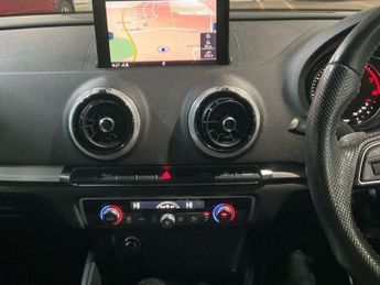 AUDI A3 1.5 TFSI CoD S line Sportback 5dr Petrol S Tronic Euro 6 (s/s) (