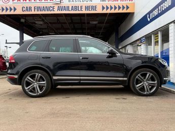 VOLKSWAGEN TOUAREG 3.0 TDI V6 BlueMotion Tech R-Line Plus SUV 5dr Diesel Tiptronic 