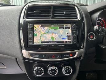 MITSUBISHI ASX 2.2 DI-D ZC-H SUV 5dr Diesel Auto 4WD Euro 6 (147 ps)