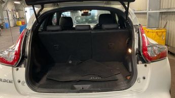 NISSAN JUKE 1.6 Tekna SUV 5dr Petrol XTRON Euro 6 (117 ps)
