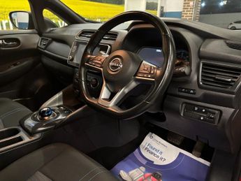 NISSAN LEAF 39kWh Acenta Hatchback 5 Door Electric Automatic Red 1 Owner fro