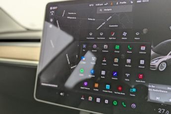 TESLA Model 3 Standard Range Plus Saloon 4dr Electric Auto RWD (241 bhp)