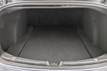 TESLA Model 3 Standard Range Plus Saloon 4dr Electric Auto RWD (241 bhp)