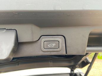 LAND ROVER RANGE ROVER EVOQUE 2.0 TD4 Landmark SUV 5dr Diesel Auto 4WD Euro 6 (s/s) (180 ps)