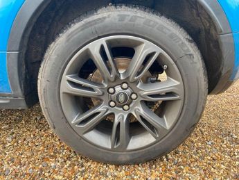 LAND ROVER RANGE ROVER EVOQUE 2.0 TD4 Landmark SUV 5dr Diesel Auto 4WD Euro 6 (s/s) (180 ps)