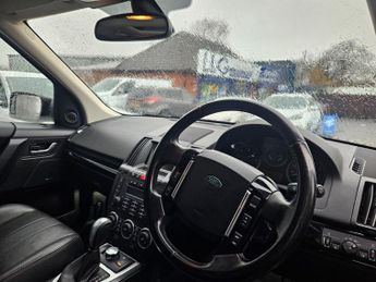 LAND ROVER FREELANDER 2 2.2 TD4 HSE SUV 5dr Diesel CommandShift 4WD Euro 5 (150 ps)
