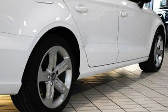 AUDI A3 2.0 TDI Sport Saloon 4dr Diesel S Tronic Auto 6Spd Euro 6 (s/s) 