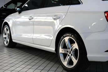 AUDI A3 2.0 TDI Sport Saloon 4dr Diesel S Tronic Auto 6Spd Euro 6 (s/s) 