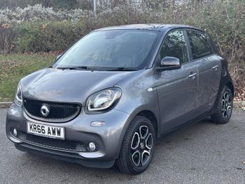 Smart ForFour 0.9T Prime (Premium Plus) Hatchback 5dr Petrol Manual Euro 6 (s/