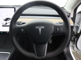 TESLA Model 3 (Dual Motor) Long Range Saloon 4dr Electric Auto 4WDE (346 ps)