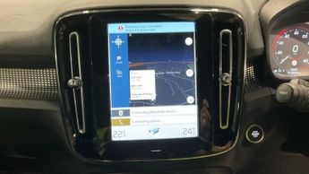 VOLVO XC40 1.5h T4 Recharge 10.7kWh R-Design SUV 5dr Petrol Plug-in Hybrid 