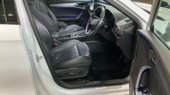 CUPRA FORMENTOR 1.4 eHybrid 12.8kWh V2 SUV 5dr Petrol Plug-in Hybrid DSG Euro 6 