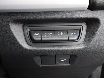 RENAULT ZOE R135 52kWh GT Line Hatchback 5dr Electric Auto (i, Rapid Charge)