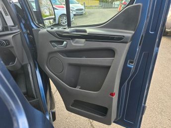 FORD TRANSIT CUSTOM Euro 6 hybrid Panel van, 49,999 miles, Automatic Gearbox, Sat Na