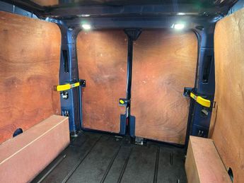 FORD TRANSIT CUSTOM Euro 6 hybrid Panel van, 49,999 miles, Automatic Gearbox, Sat Na