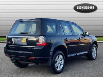 LAND ROVER FREELANDER 2 2.2 SD4 XS SUV 5dr Diesel CommandShift 4WD Euro 5 (190 ps)
