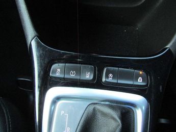 VAUXHALL CROSSLAND 1.2 Turbo Ultimate SUV 5dr Petrol Auto Euro 6 (s/s) (130 ps)