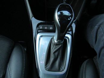 VAUXHALL CROSSLAND 1.2 Turbo Ultimate SUV 5dr Petrol Auto Euro 6 (s/s) (130 ps)