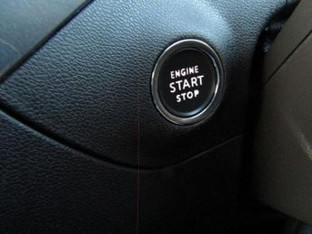 VAUXHALL CROSSLAND 1.2 Turbo Ultimate SUV 5dr Petrol Auto Euro 6 (s/s) (130 ps)