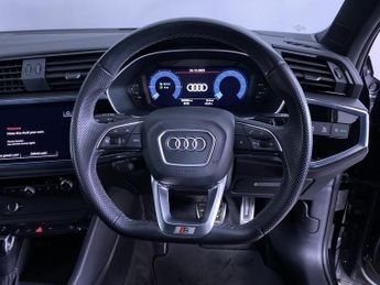 AUDI Q3 1.4 TFSIe 45 Vorsprung Sportback 5dr Petrol Plug-in Hybrid S Tro