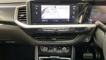 VAUXHALL GRANDLAND 1.2 Ultimate SUV 5dr Petrol Hybrid e-DCT Euro 6 (s/s) (136 ps)