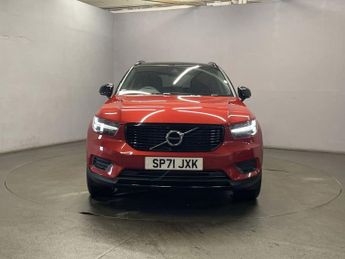 VOLVO XC40 2.0 B4 MHEV R-Design SUV 5dr Petrol Hybrid Auto AWD Euro 6 (s/s)