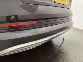 AUDI E-TRON 50 Technik SUV 5dr Electric Auto quattro 71.2kWh (11kW Charger) 